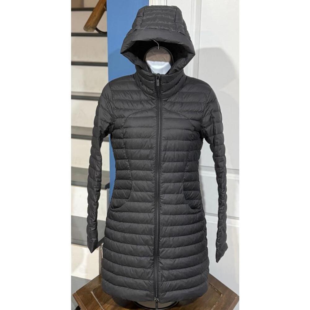 Women’s 4 Extra Small XS Lululemon Pack It Down 700-Down-Fill Long Hooded Jacket